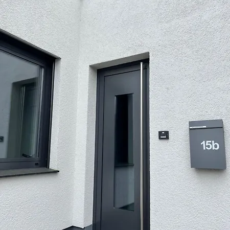 Modernes Tiny In *