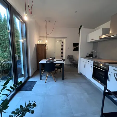 Modernes Tiny In * Lage