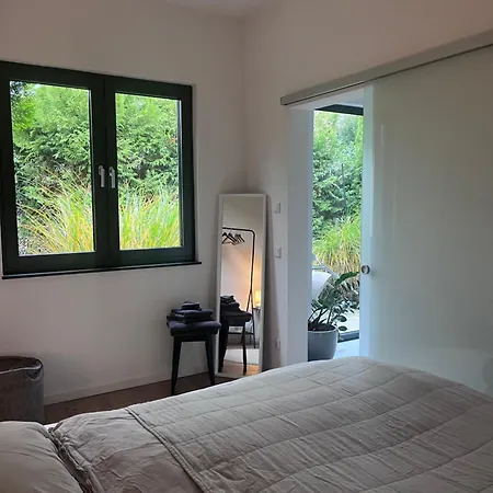 Modernes Tiny In Apartman *