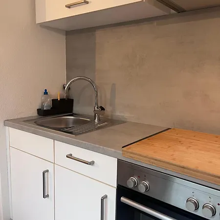 Modernes Tiny In Apartman *